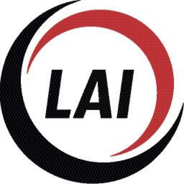 Intégration d'une cellule R&D pour composites LFI et ingénierie d'une ligne robotisée à huit robots FANUC